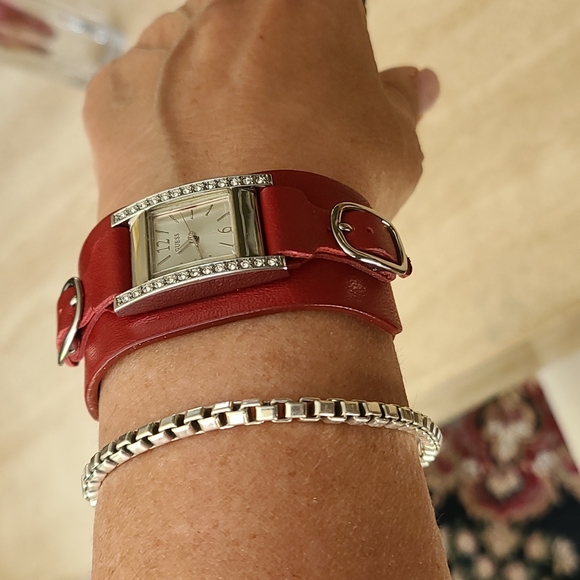 Guess Watch - Picture 7 of 8